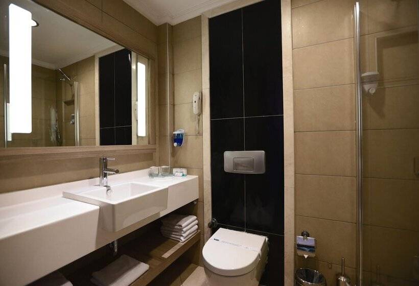 Insula Resort & Spa   All Inclusive