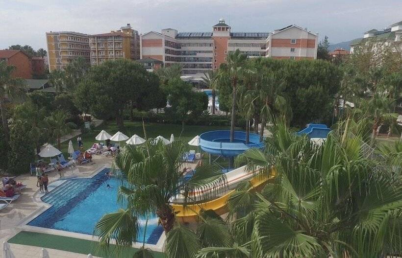 Insula Resort & Spa   All Inclusive