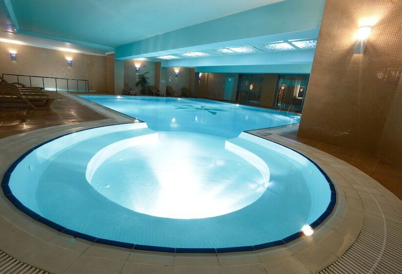 Insula Resort & Spa   All Inclusive