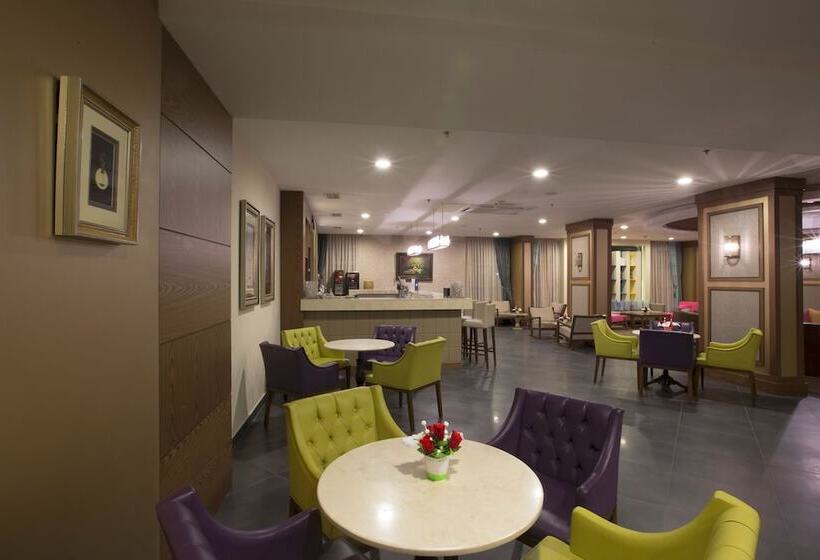 Insula Resort & Spa   All Inclusive