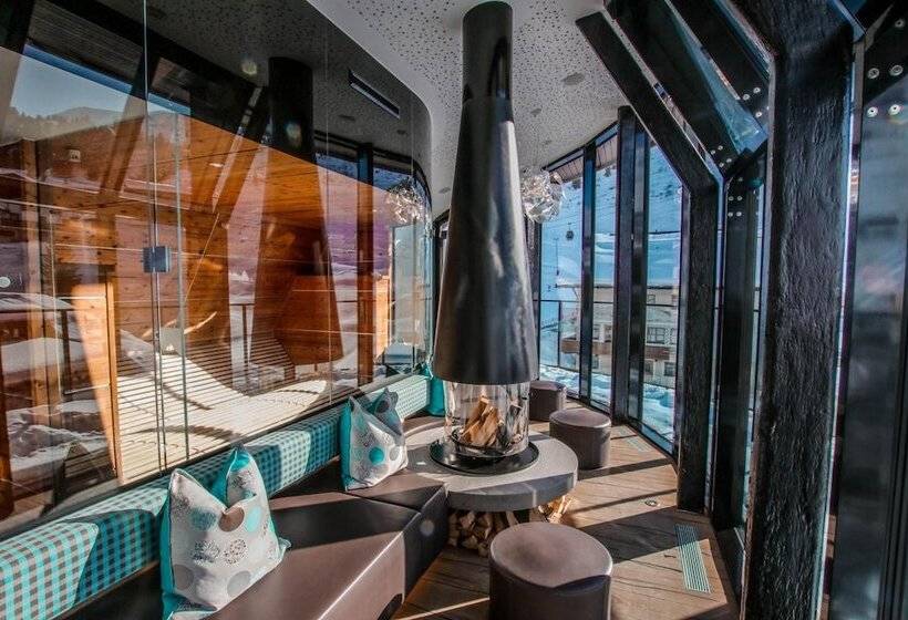 Josl Mountain Lounging Hotel Adults Only!