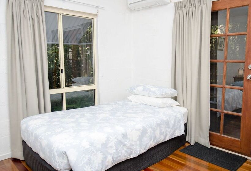 Kidd Street Cottages