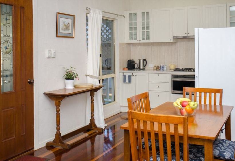 Kidd Street Cottages