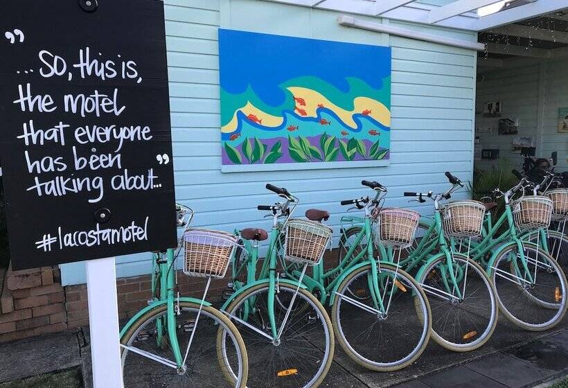 La Costa Beachside Motel