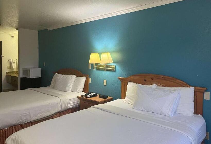 Motel 6 Portland, In