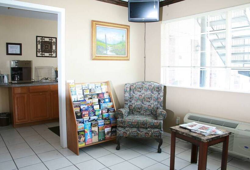 فندق على الطريق Claremore Motor Inn