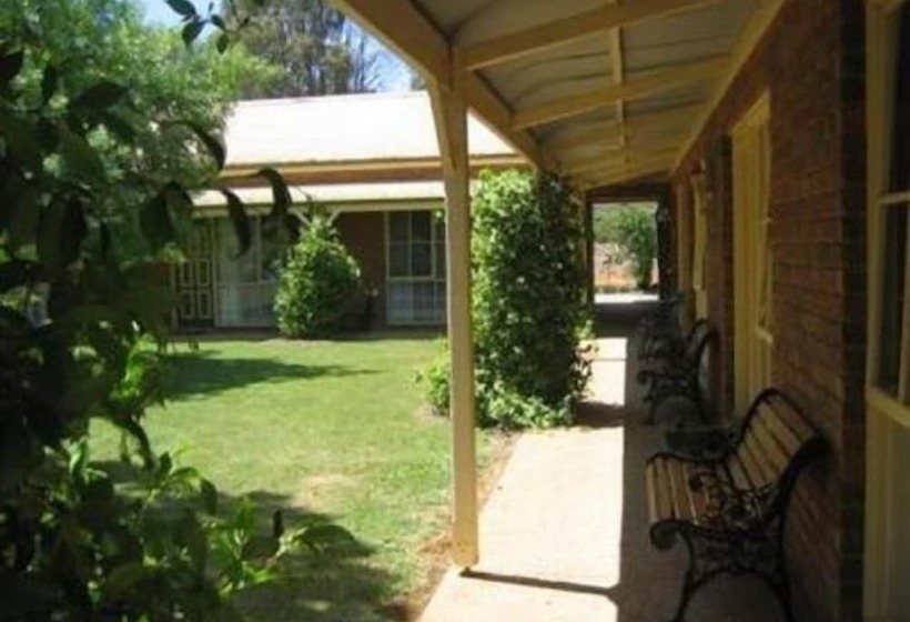 מוטל Mansfield Valley Motor Inn