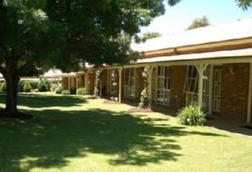 מוטל Mansfield Valley Motor Inn