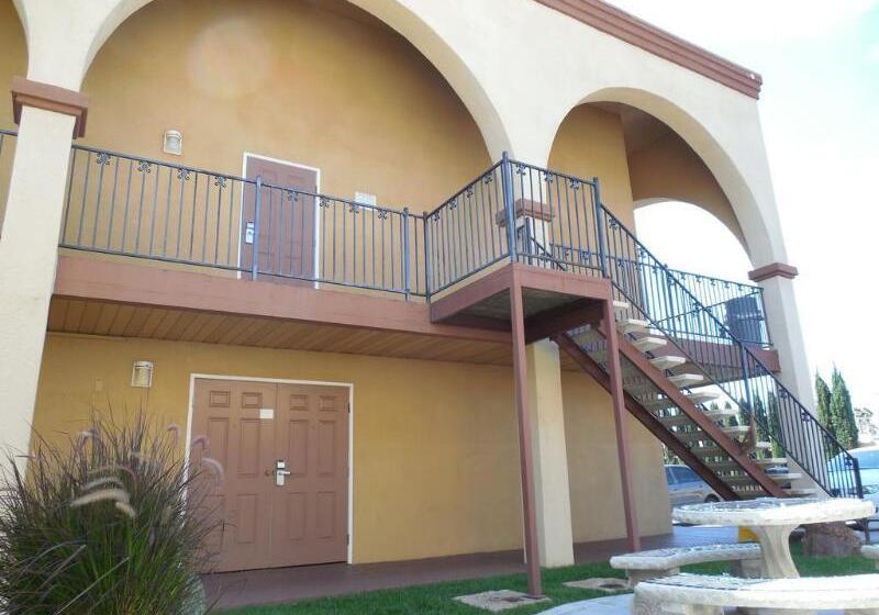 Motel Mediteran Escondido