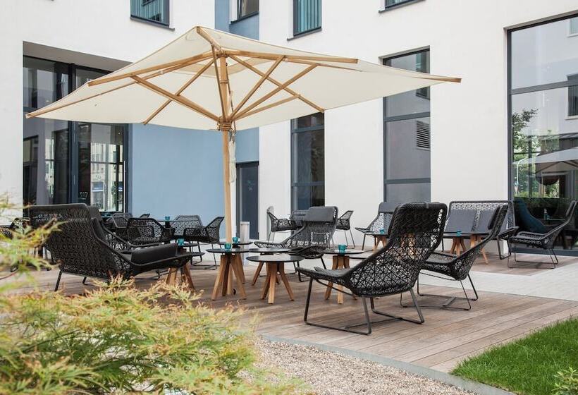 Motel One Düsseldorf Hauptbahnhof