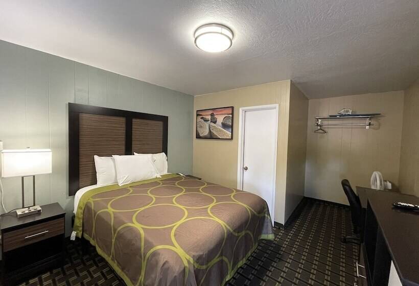 Мотель Pinewood Inn