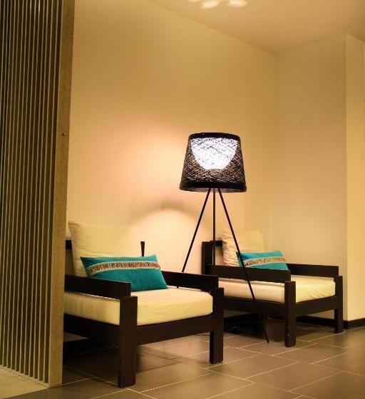 Отель O Boutique Suites