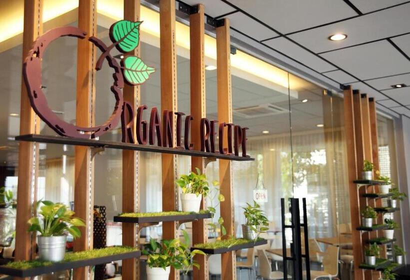 Отель O Boutique Suites