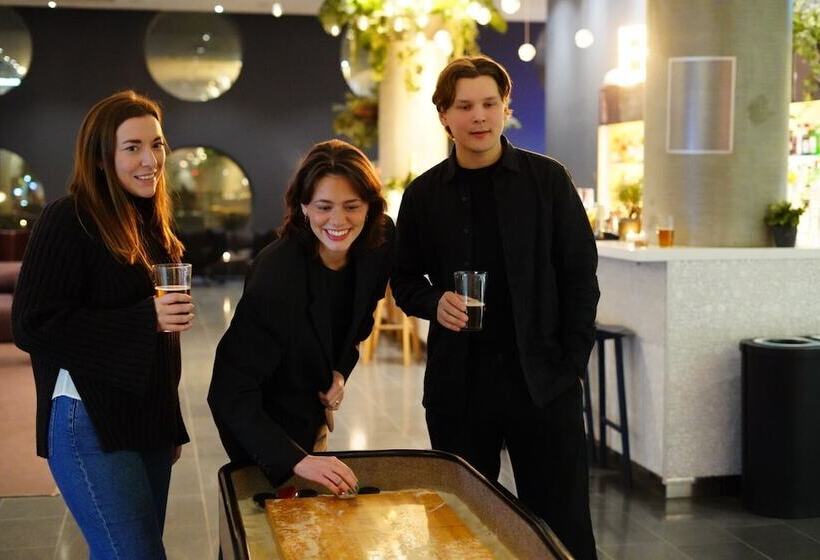 Quality Hotel Strawberry Arena