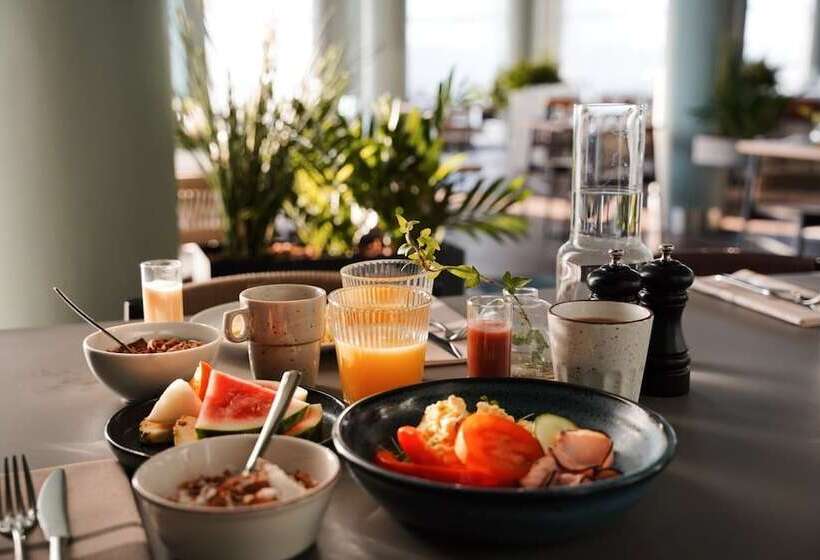 Quality Hotel Strawberry Arena