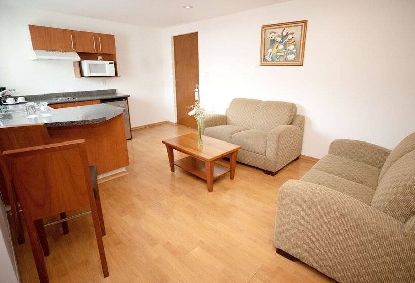 Residence L' Heritage Aristóteles 225 by Bluebay