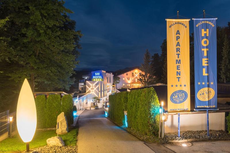 אתר נופש Barry Memle Directly At The Lake