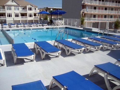 리조트 The Diplomat Beach Club Suites