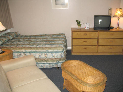 리조트 The Diplomat Beach Club Suites