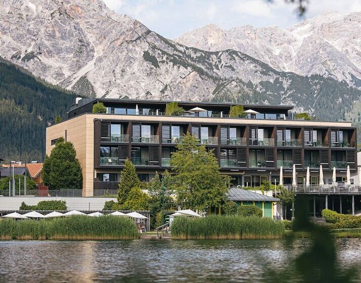 リゾートホテル Ritzenhof   4 Sterne Superior Hotel & Spa Am See