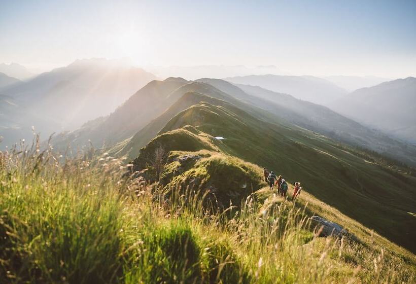 אתר נופש Ritzenhof   4 Sterne Superior Hotel & Spa Am See