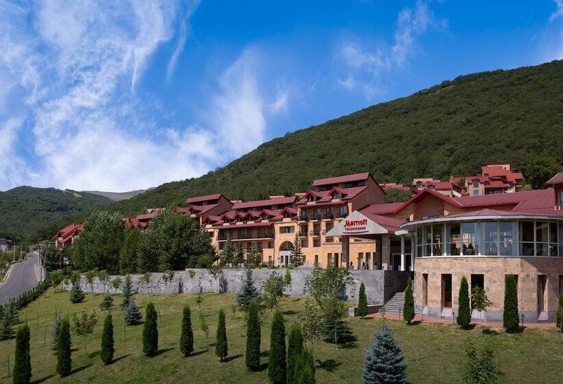 منتجع Tsaghkadzor Marriott