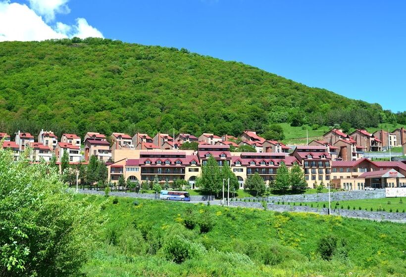 منتجع Tsaghkadzor Marriott