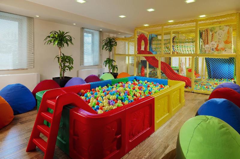 منتجع Tsaghkadzor Marriott