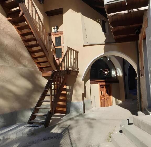 צימר Antica Casa Occitana