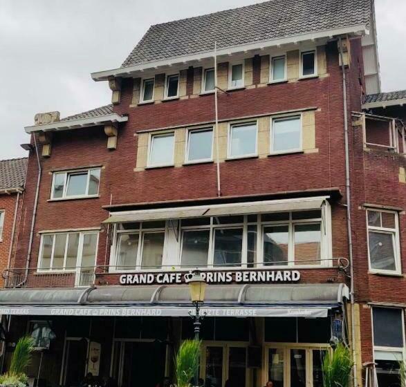 تختخواب و صبحانه Bnb Grand Café Prins Bernhard
