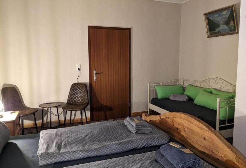 ベッドアンドブレックファースト Gasthaus Zum Goldenen Roß