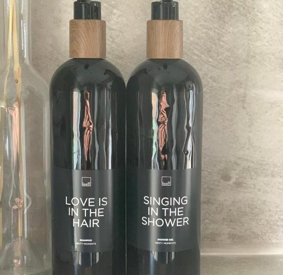 مبيت وإفطار Vakantiehuis Bed En Breakfast In De Tuin