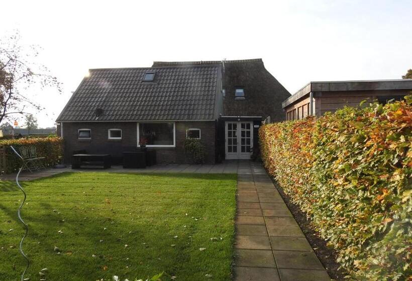 مبيت وإفطار Vakantiehuis Bed En Breakfast In De Tuin