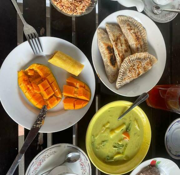 住宿加早餐  Om Yoga Shala Beruwala