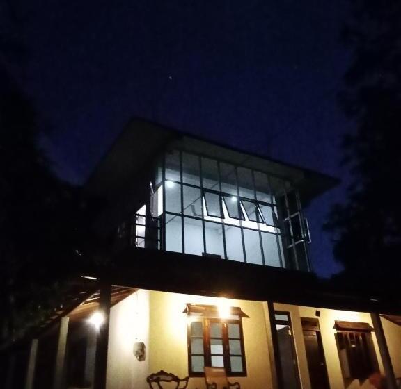 住宿加早餐  Om Yoga Shala Beruwala