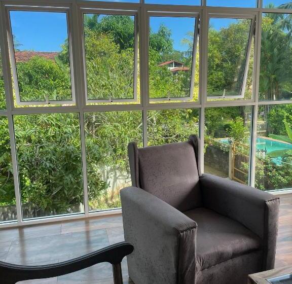 住宿加早餐  Om Yoga Shala Beruwala