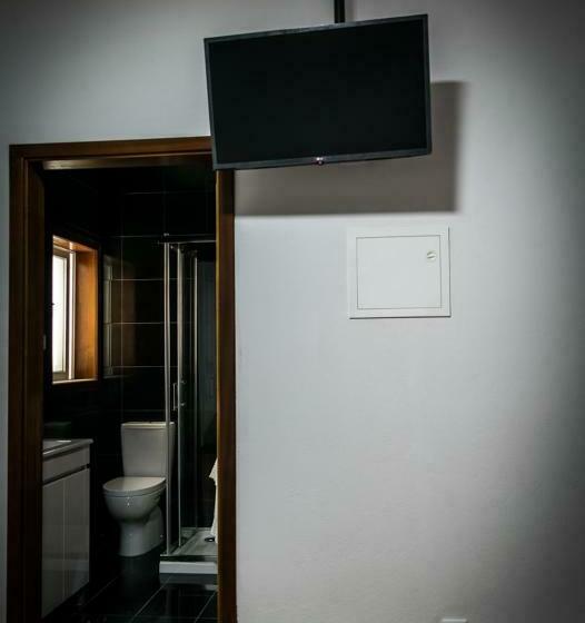 Hostel Encostas Do Douro