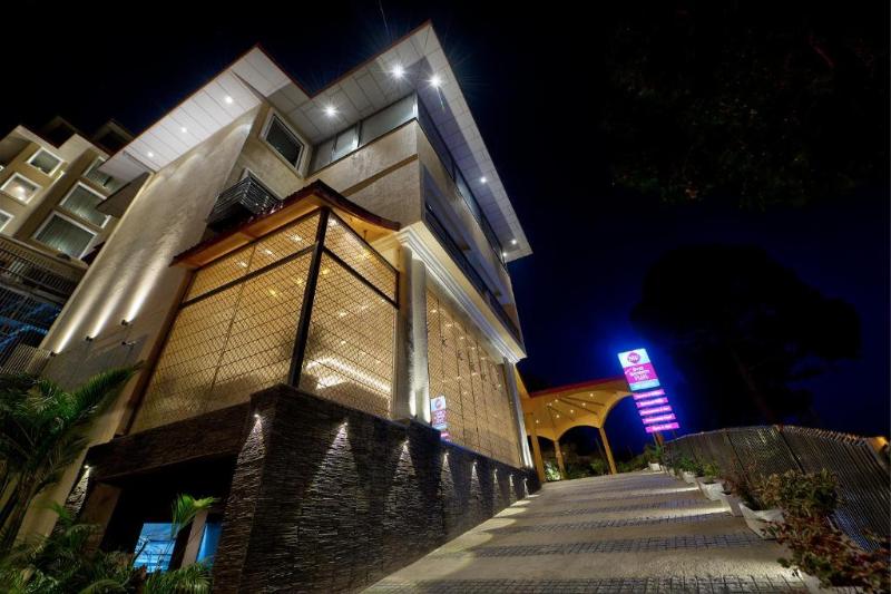 هتل Best Western Plus Revanta Mcleod Ganj