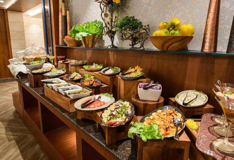 هتل Best Western Plus Revanta Mcleod Ganj