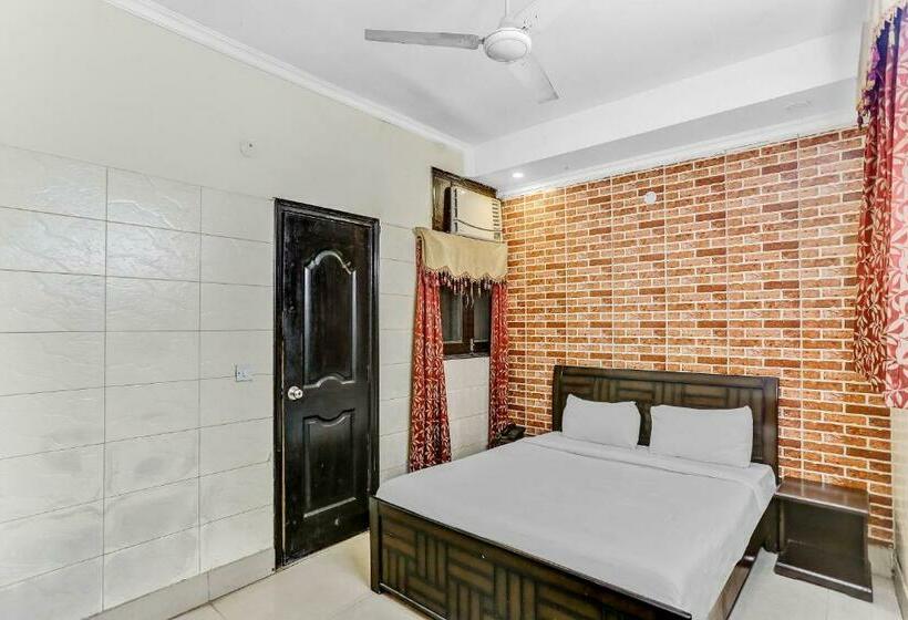 酒店 Capital O 84517 Rock Fort In