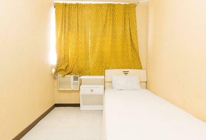 فندق Cristian Jay Dormitory By Reddoorz