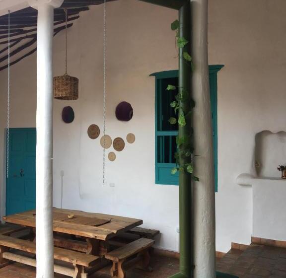 هتل Florré Blossom