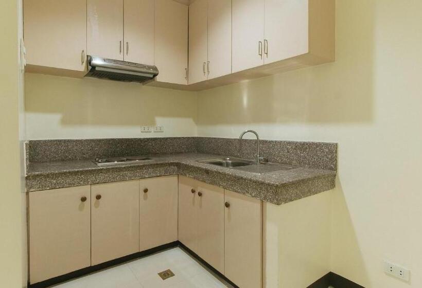 בית מלון כפרי Fmrr Building