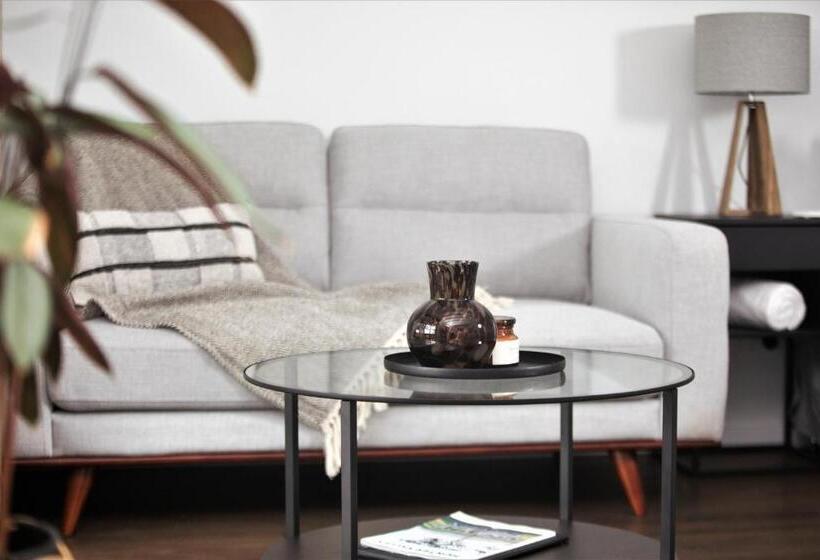 هتل Pokolbin Farm Stay