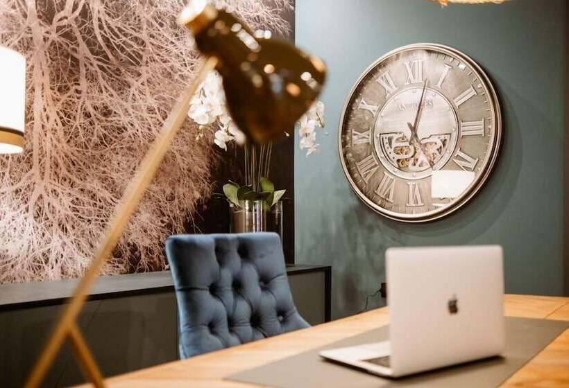 هتل Gilmar Orellana La Vieja