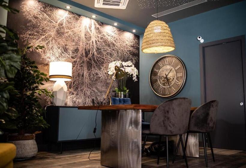 هتل Gilmar Orellana La Vieja