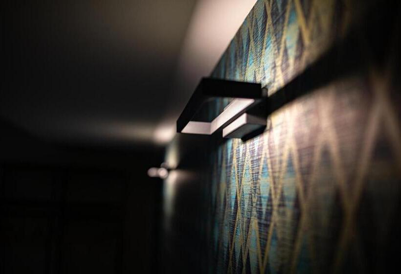 هتل Gilmar Orellana La Vieja