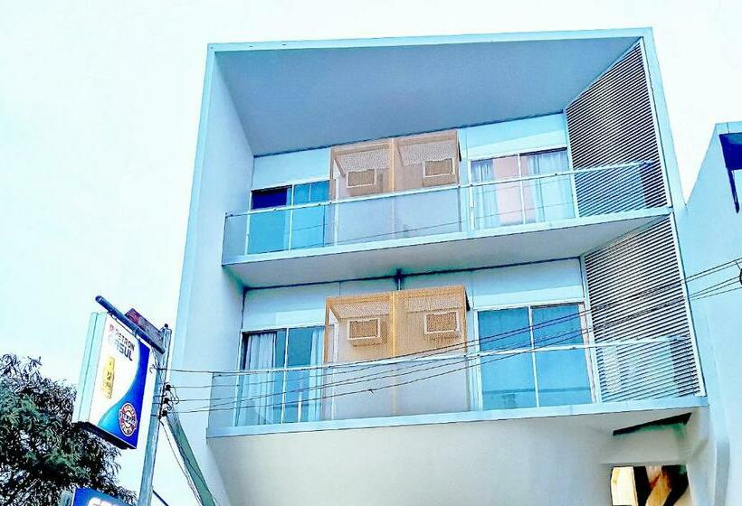 Отель Gmrentals Apartment At Mactan Airport