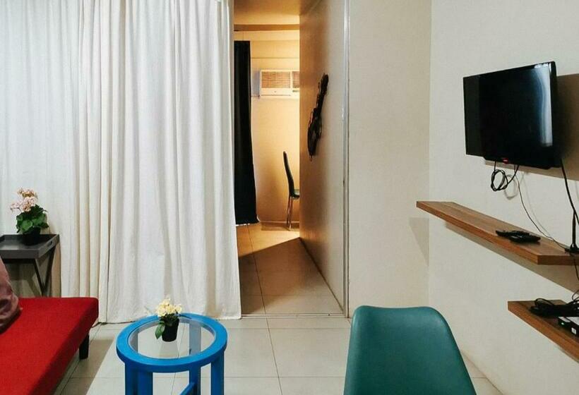 Отель Gmrentals Apartment At Mactan Airport