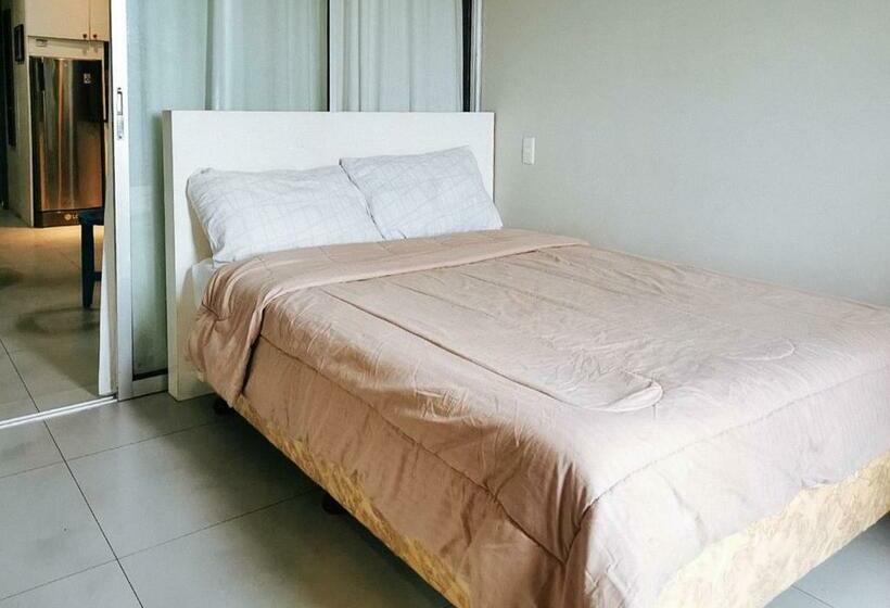 Отель Gmrentals Apartment At Mactan Airport